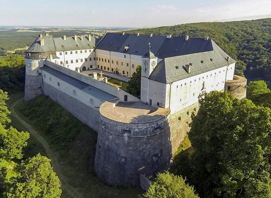 red-stone-castle-slovakia