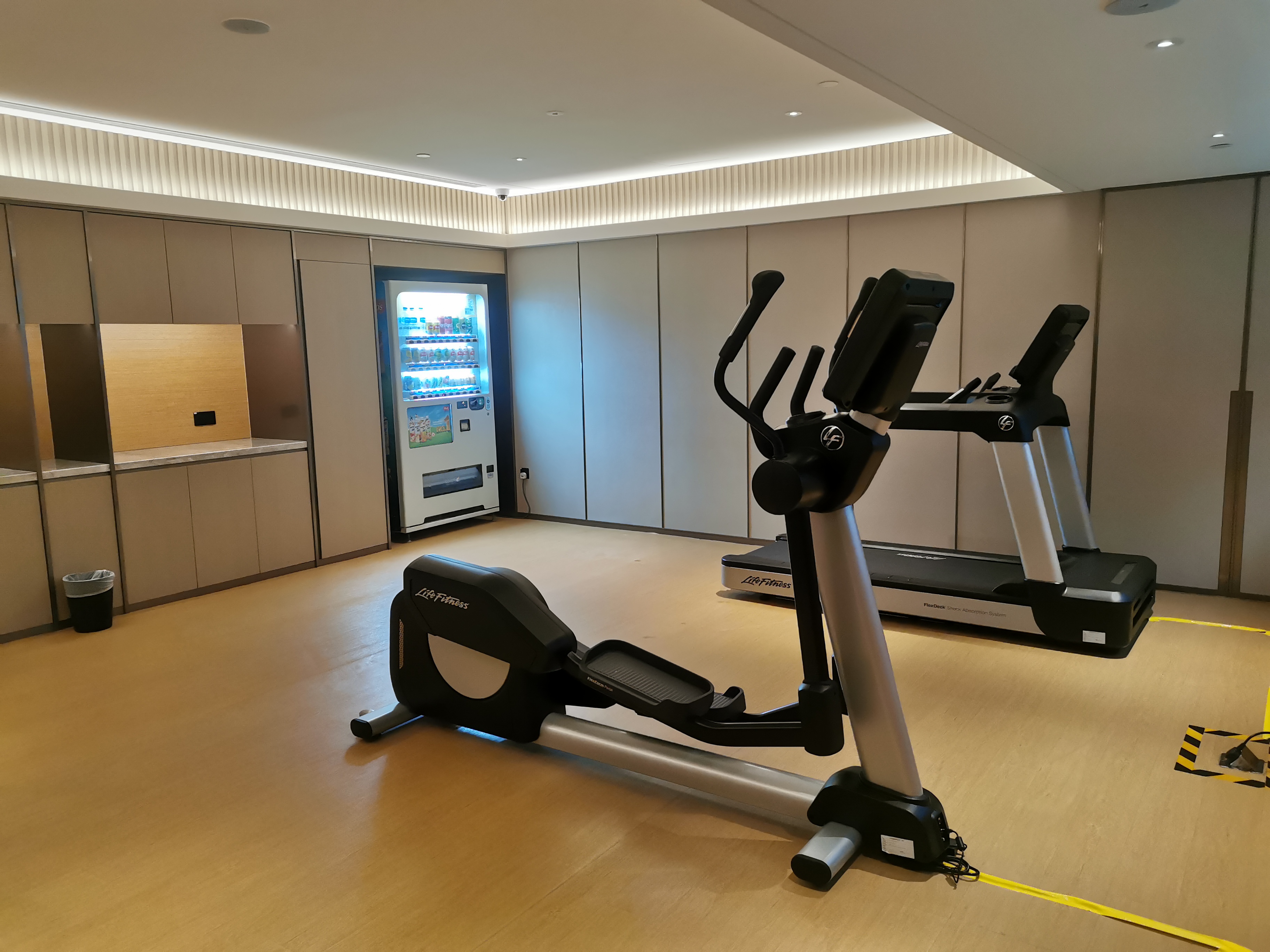 Ji Orchard Hotel Gym 